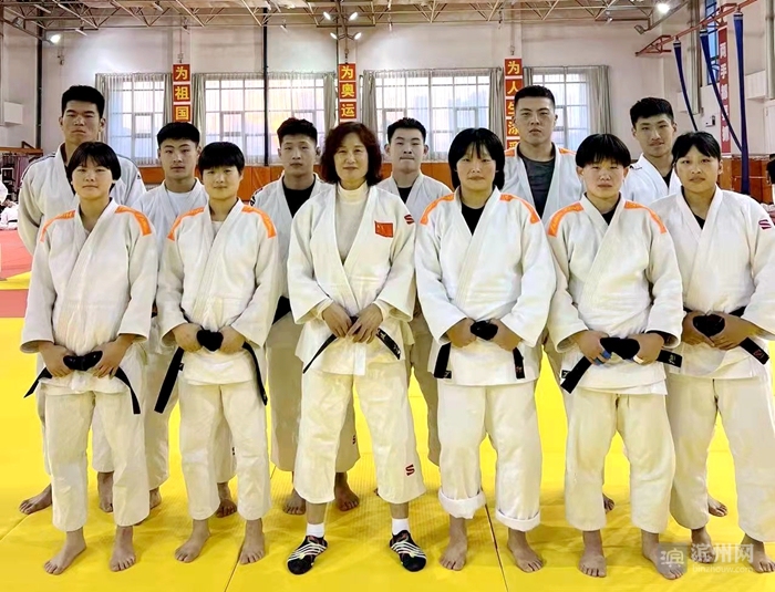 中国柔道徐仕妍_徐玉华柔道世界冠军_柔道徐士妍