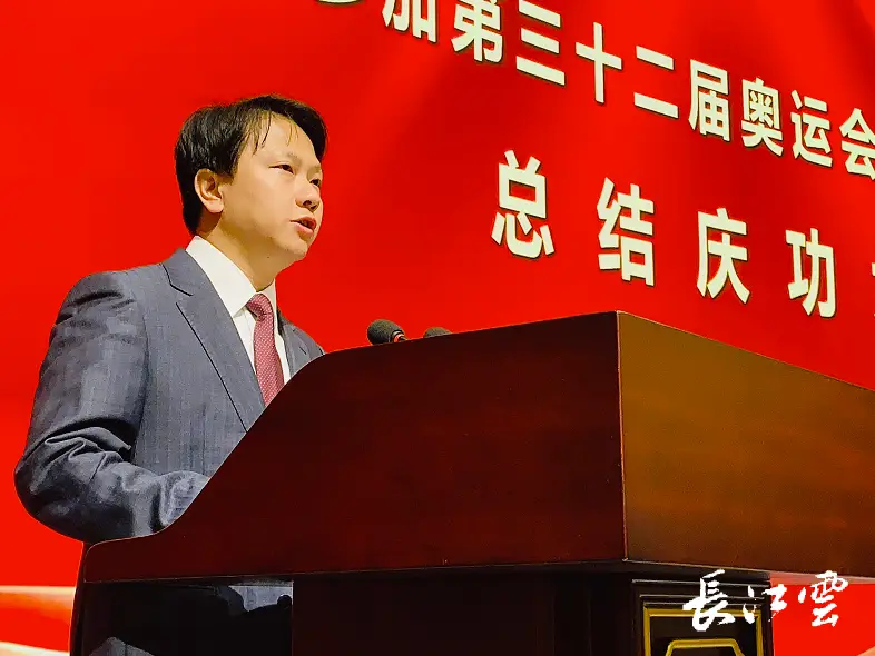 举重冠军有什么奖励_举重冠军什么意思_举重冠军证书有用吗