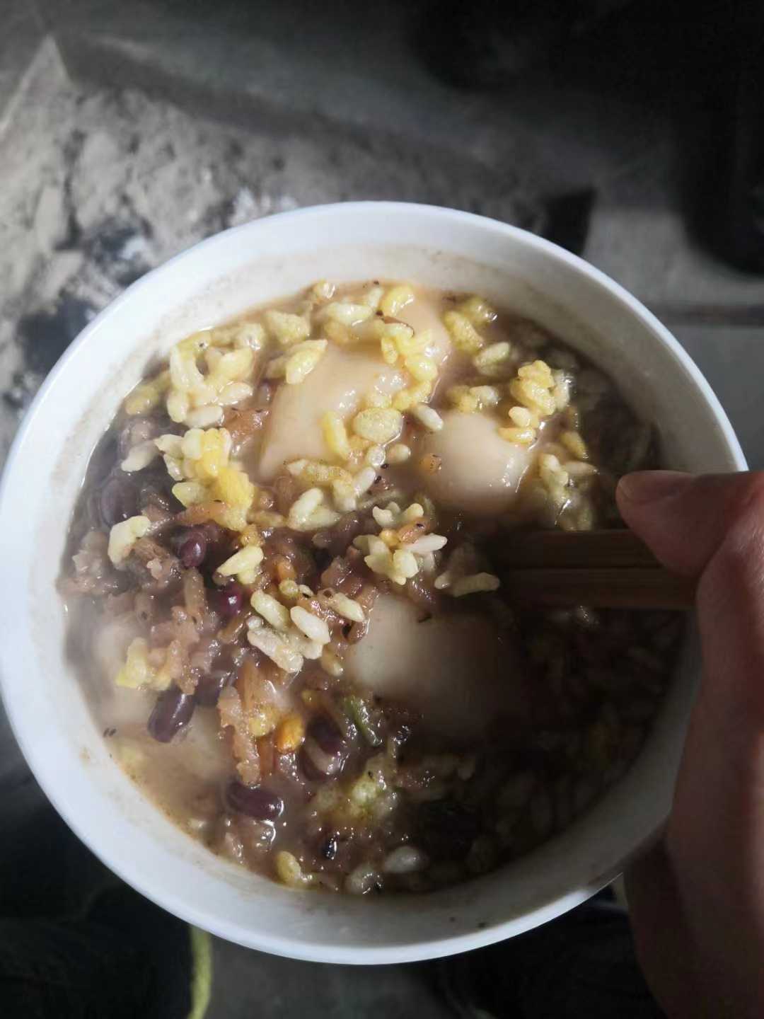 家庭版糯米饭_糯米的家庭日常_糯米在家怎么做