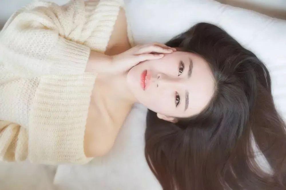 半身照怎么照好看_半身照造型_半身生活照技巧
