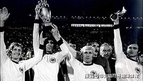 足球厉史_足球历史谁零封最多_足球官方历史排名
