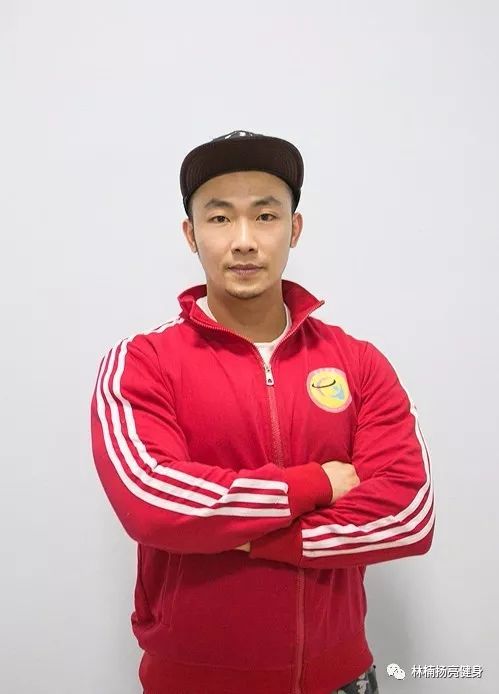 扬亮健身_杨亮动作指导_杨亮武术
