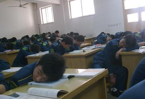 中学生体操运动视频锻炼_中学生体操视频教学_中学生简单体操动作