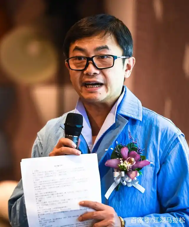 毛大庆马拉松_毛大庆微博_郁亮毛大庆
